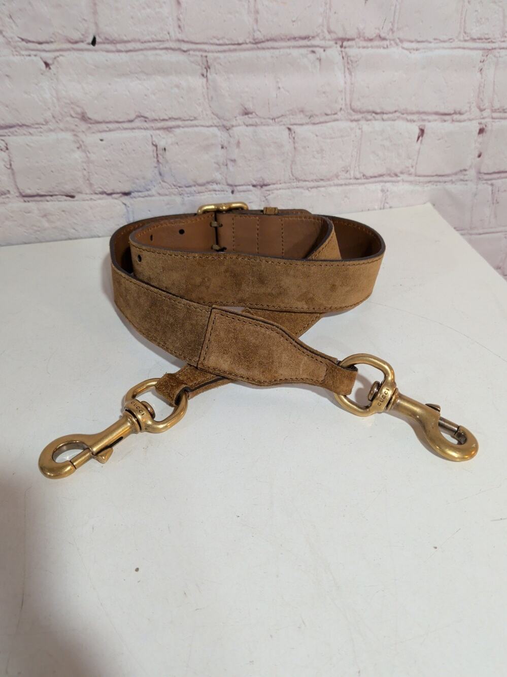Brown Leather Gucci Adjustable Detachable Purse Strap Brass Clips 43" Adjustable